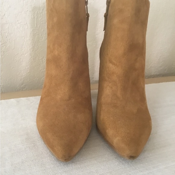 Stuart Weitzman Suede Ankle "Grandiose" Boots Size 40.5 - Picture 5 of 11
